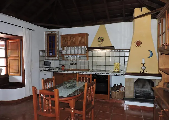 Casas Rurales Casitas Armary, En San Isidro, Brena Alta
